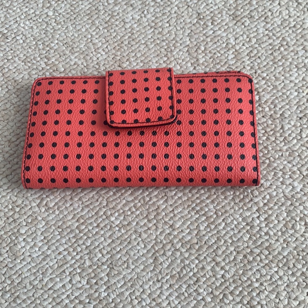 Fossil patterned wallet